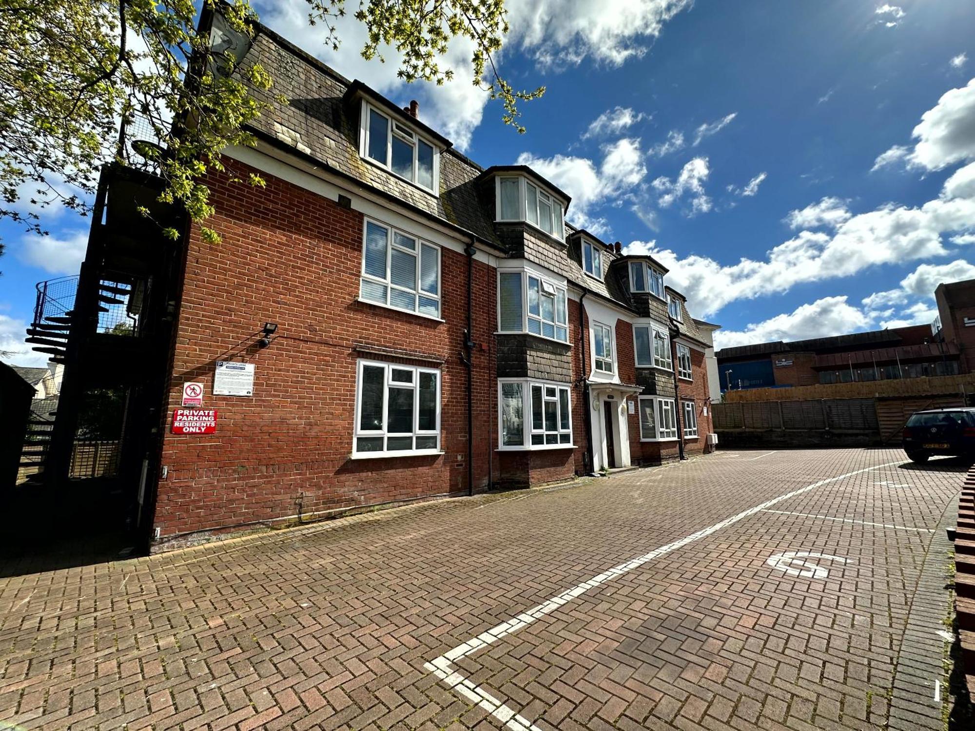 Bournemouth 3 Bedroom - Parking Bagian luar foto